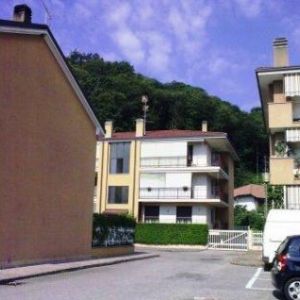 Rent apartment dormelletto novara-l.maggiore></noscript>
                                                        <span class=