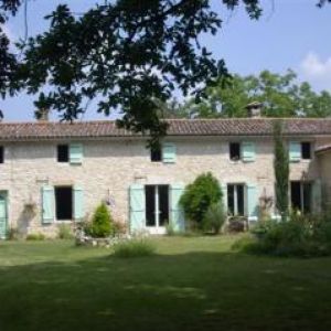 Sale house saint antoine de breuilh ></noscript>
                                                        <span class=