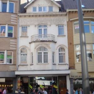 Sale house de panne de panne></noscript>
                                                        <span class=