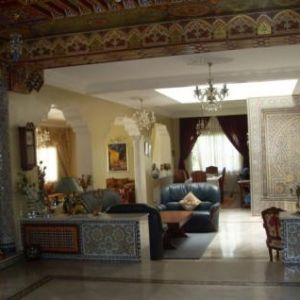 Sale villa sur google maps  33.957657, -6.828802 rabat></noscript>
                                                        <span class=